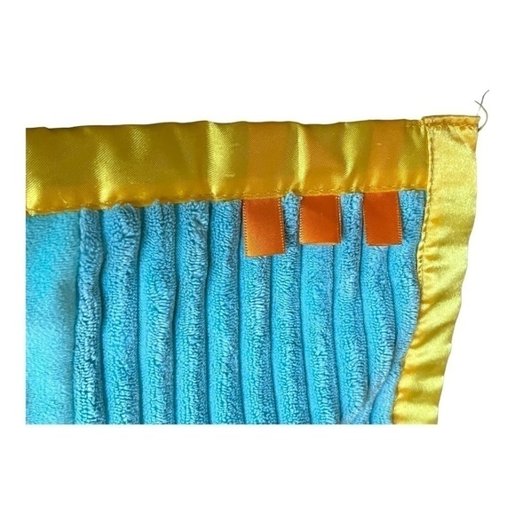 Infantino lovey with turtle rattle satin trim teething corner - Picture 6 of 9